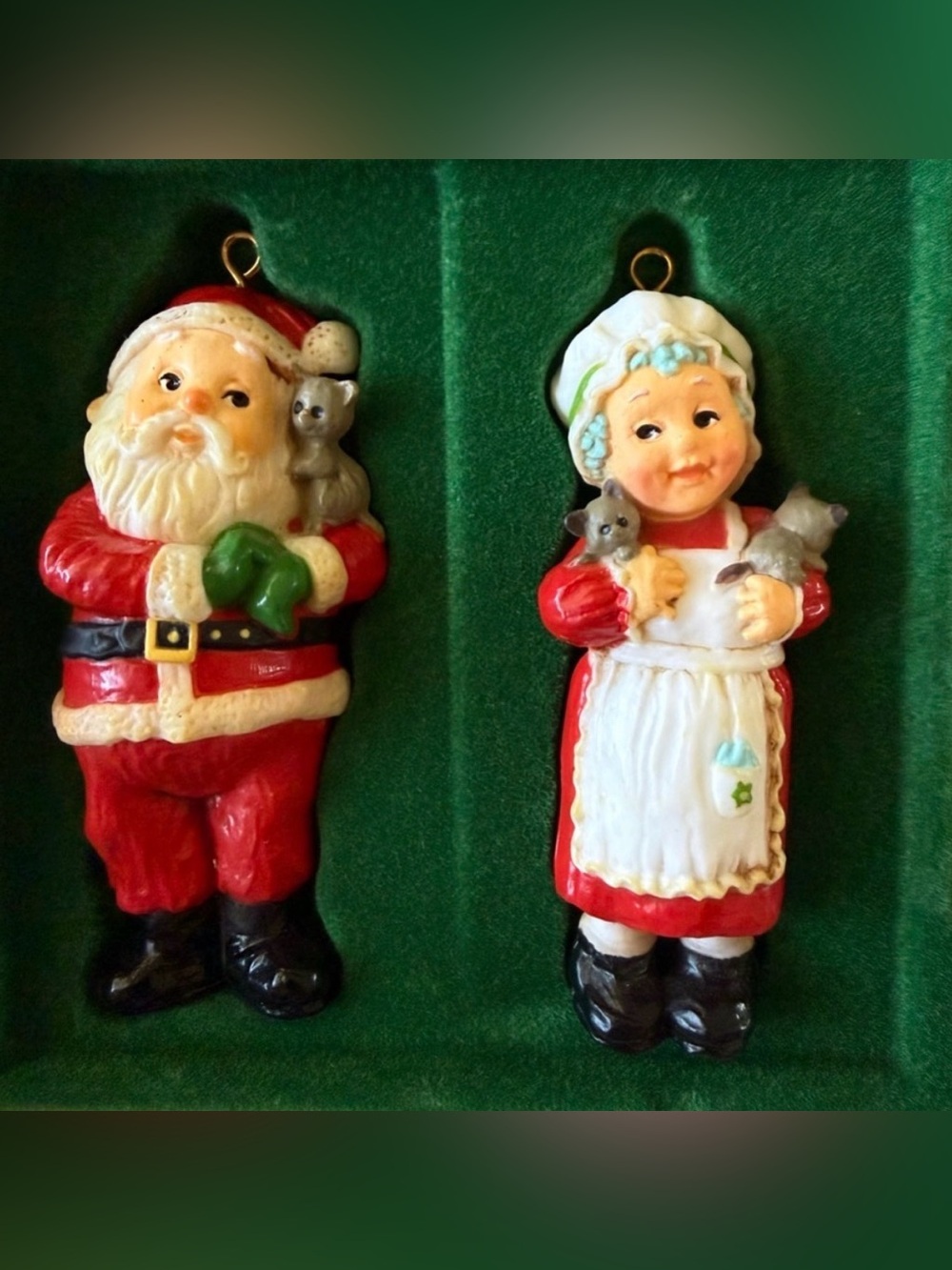 VTG Hong Kong Hallmark Santa and Mrs. Claus with Cats Christmas Ornament Set Box
